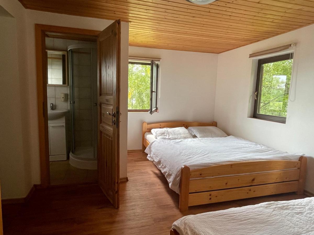 Chata Adam U Lipna Horní Planá Exterior foto